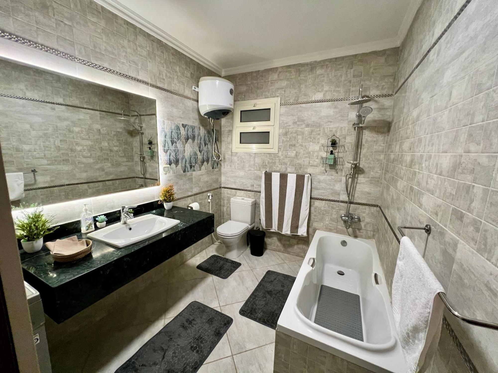 Modern 2br In Maadi Cairo